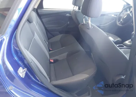 2012 Ford Focus Se z USA, uszkodzony, nr VIN 1FAHP3F24CL305115